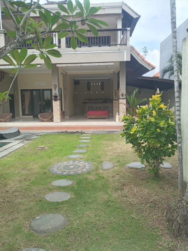 DISEWAKAN VILLA 3 KAMAR DI CANGGU – SIAP HUNI