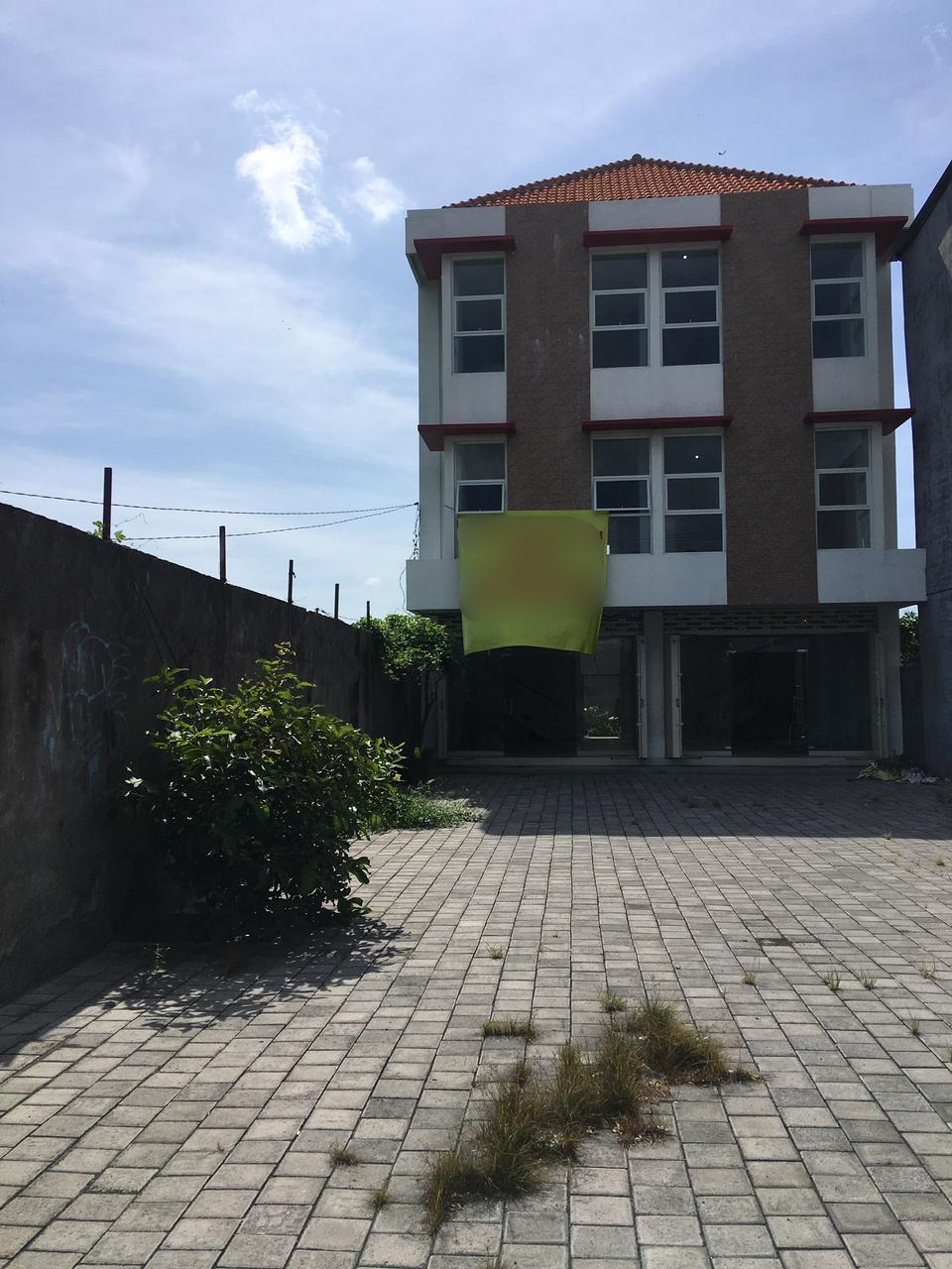 DIKONTRAKKAN RUKO / KANTOR SUNSET ROAD – MINIMAL 3 TAHUN